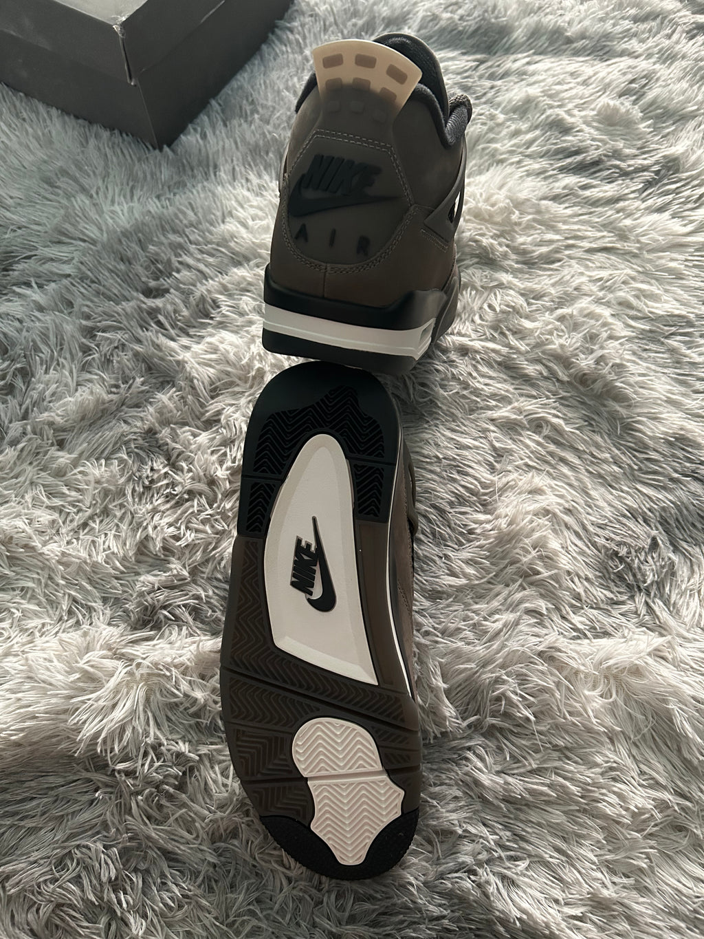 Air Jordan 4 Retro Cave Stone